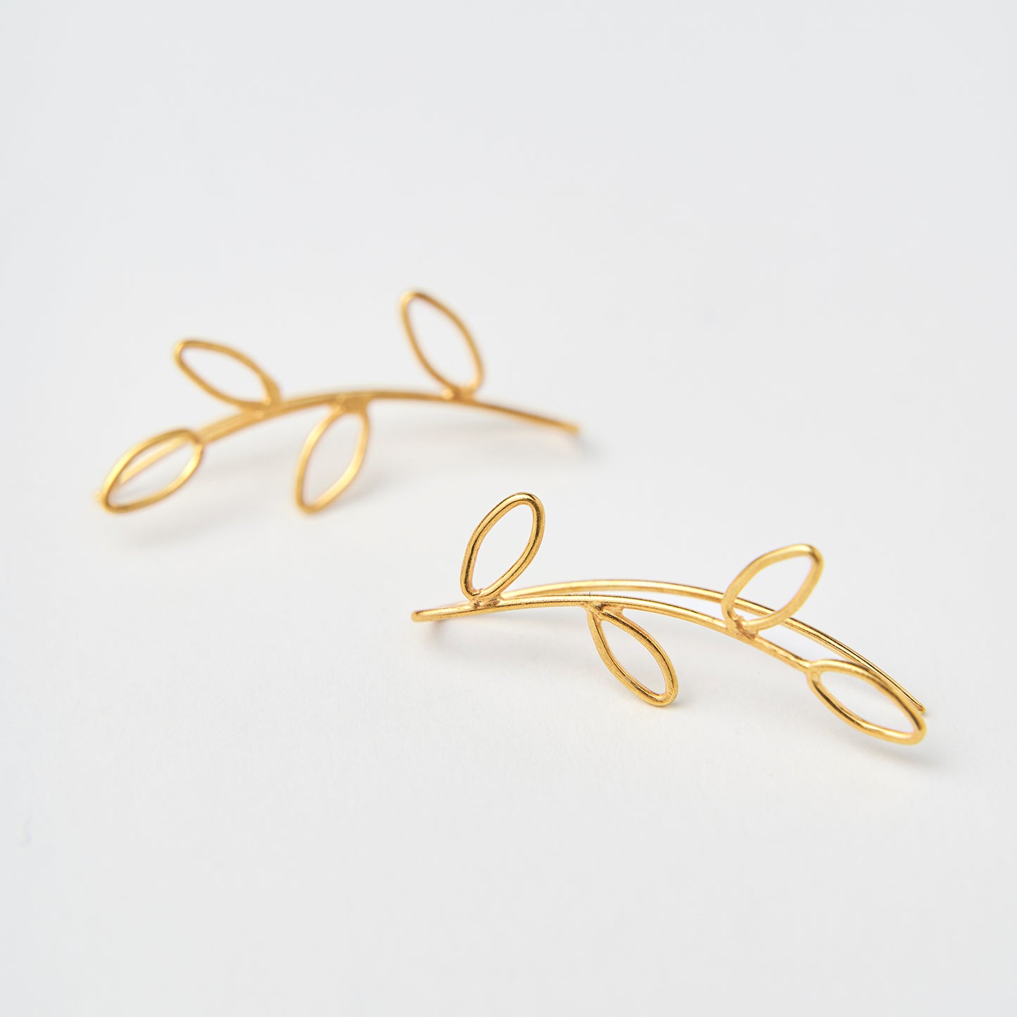 Brincos Corridos Leaf