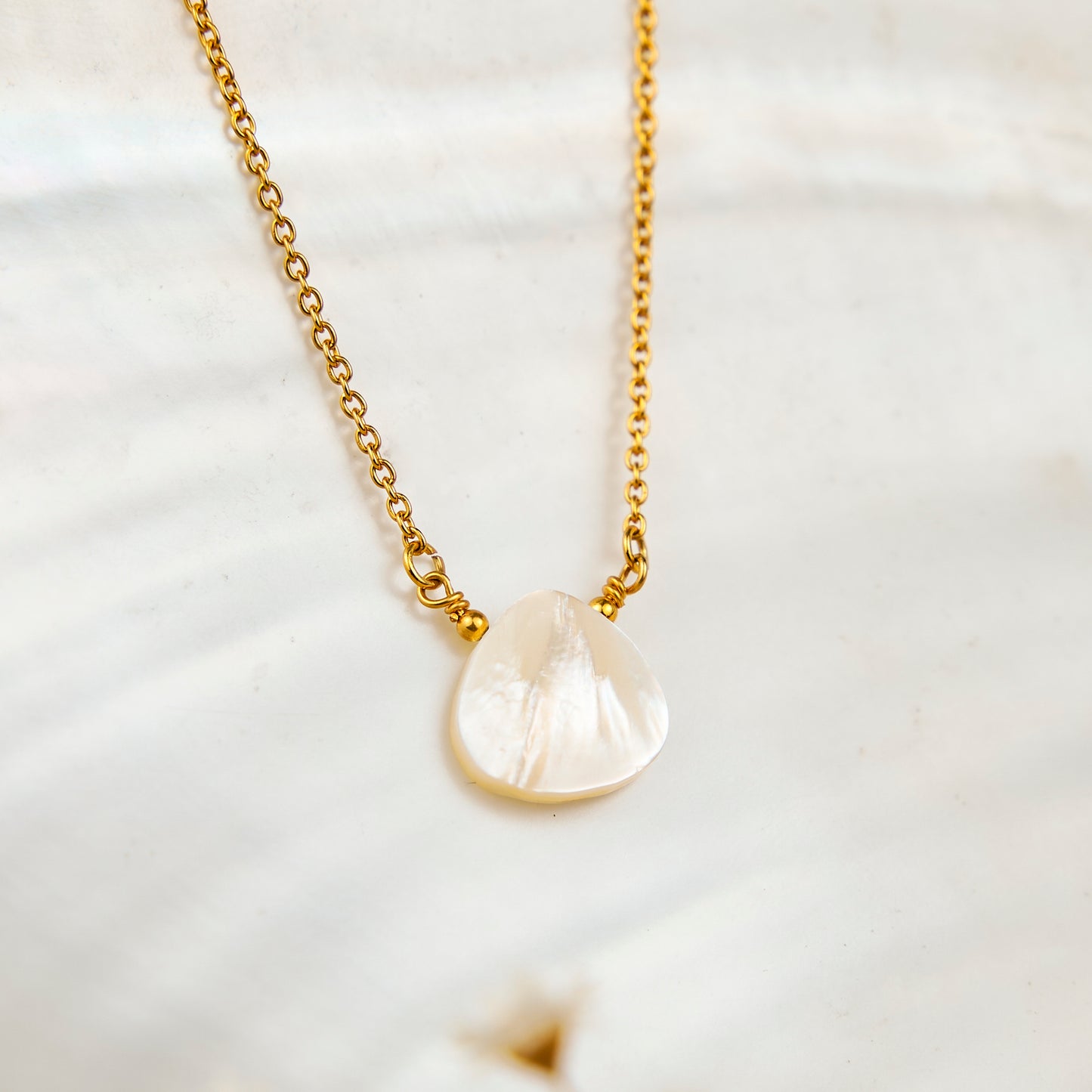 Colar Concha Madrepérola