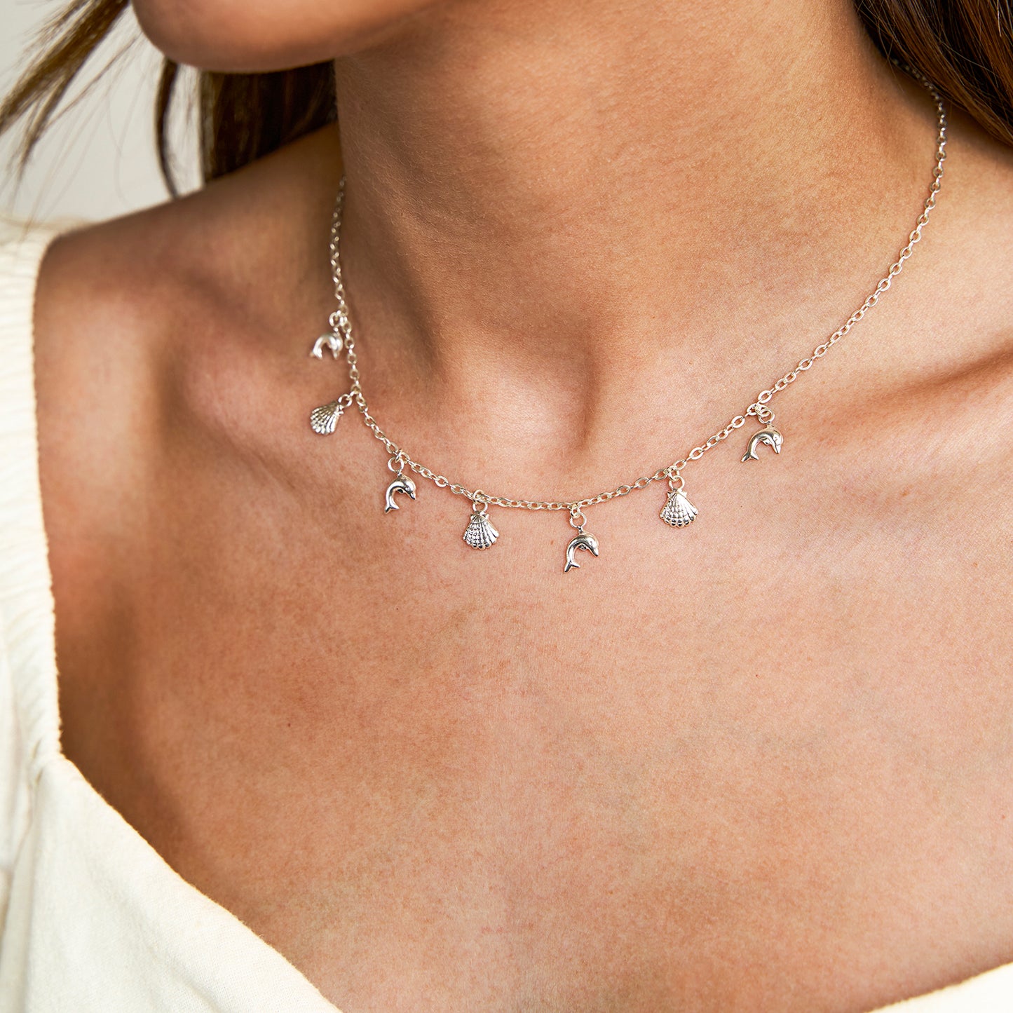 Colar Conchas e Golfinhos