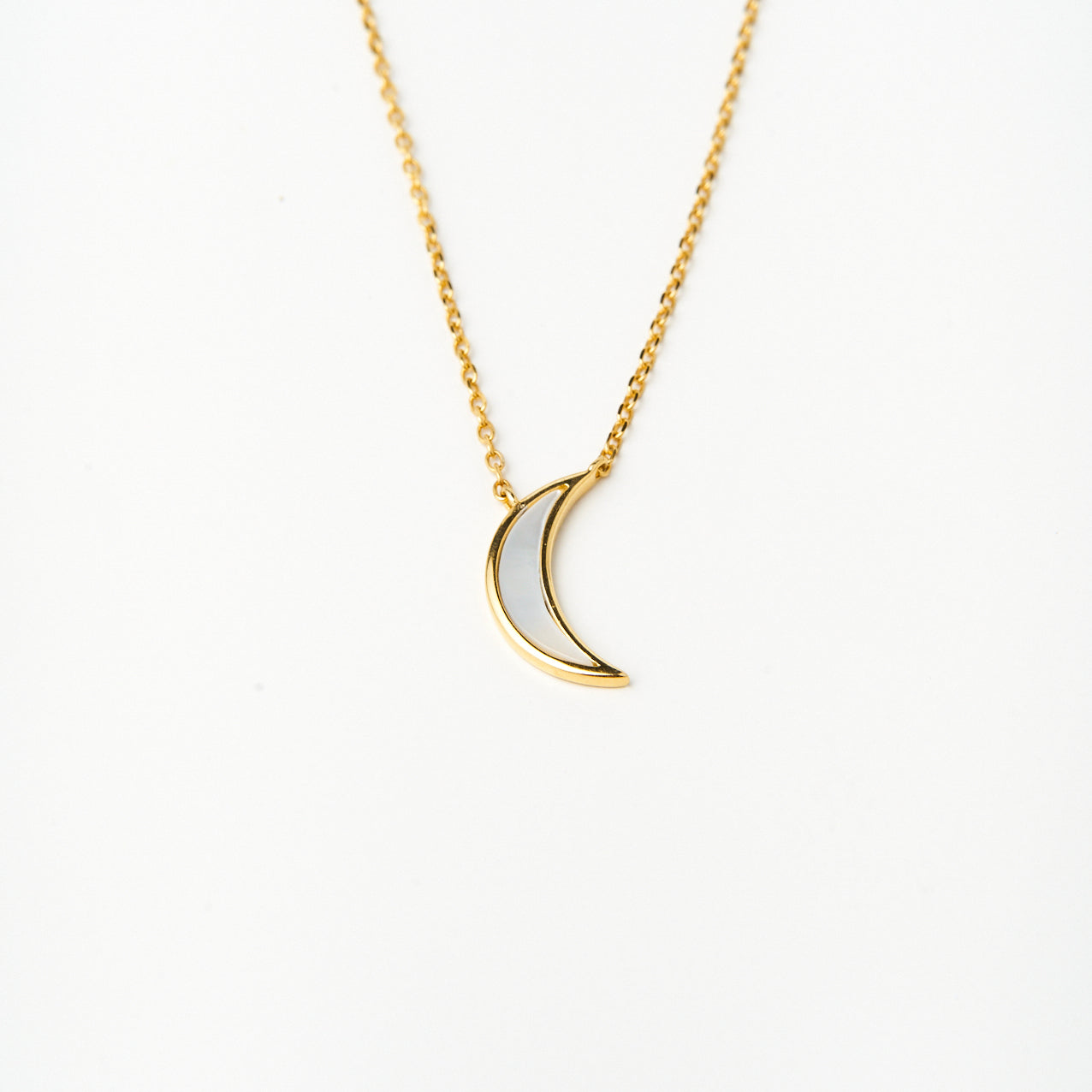 Colar Lua em Madrepérola