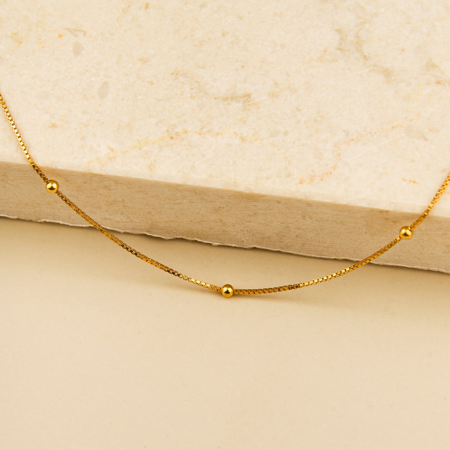 Corrente Veneziana com Bolinhas