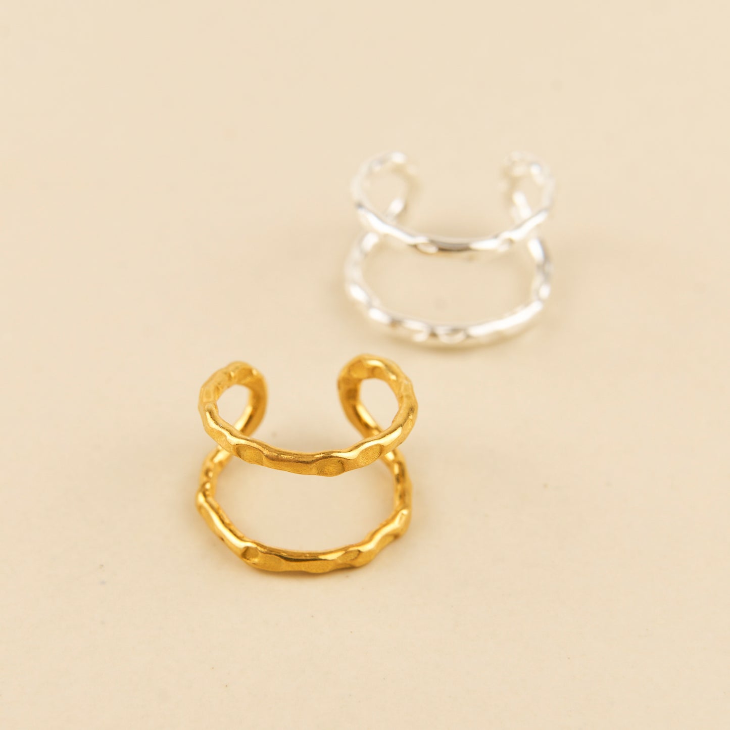Earcuff Martelado