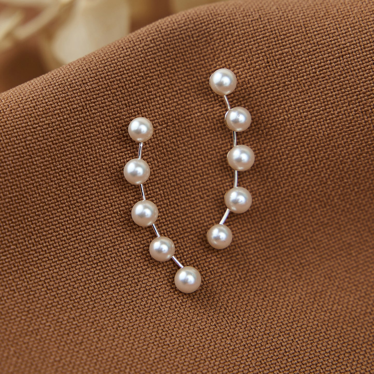 Brincos Corridos 5 Pérolas